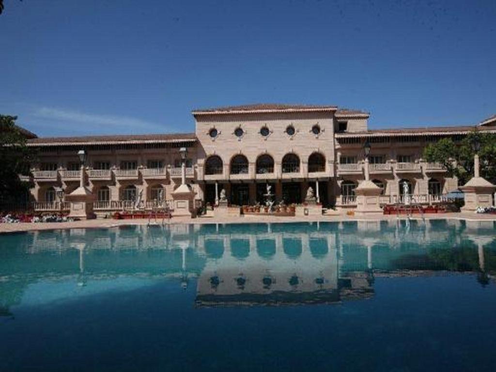 Evershine Resort & Spa Mahabaleshwar Luaran gambar