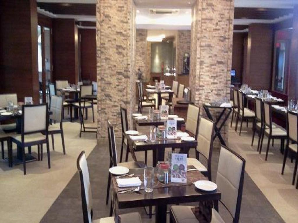 Evershine Resort & Spa Mahabaleshwar Luaran gambar
