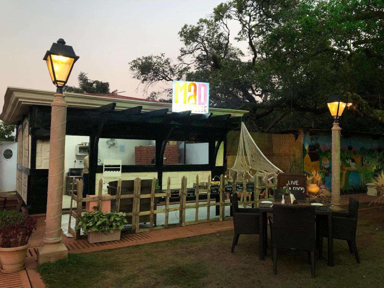 Evershine Resort & Spa Mahabaleshwar Luaran gambar