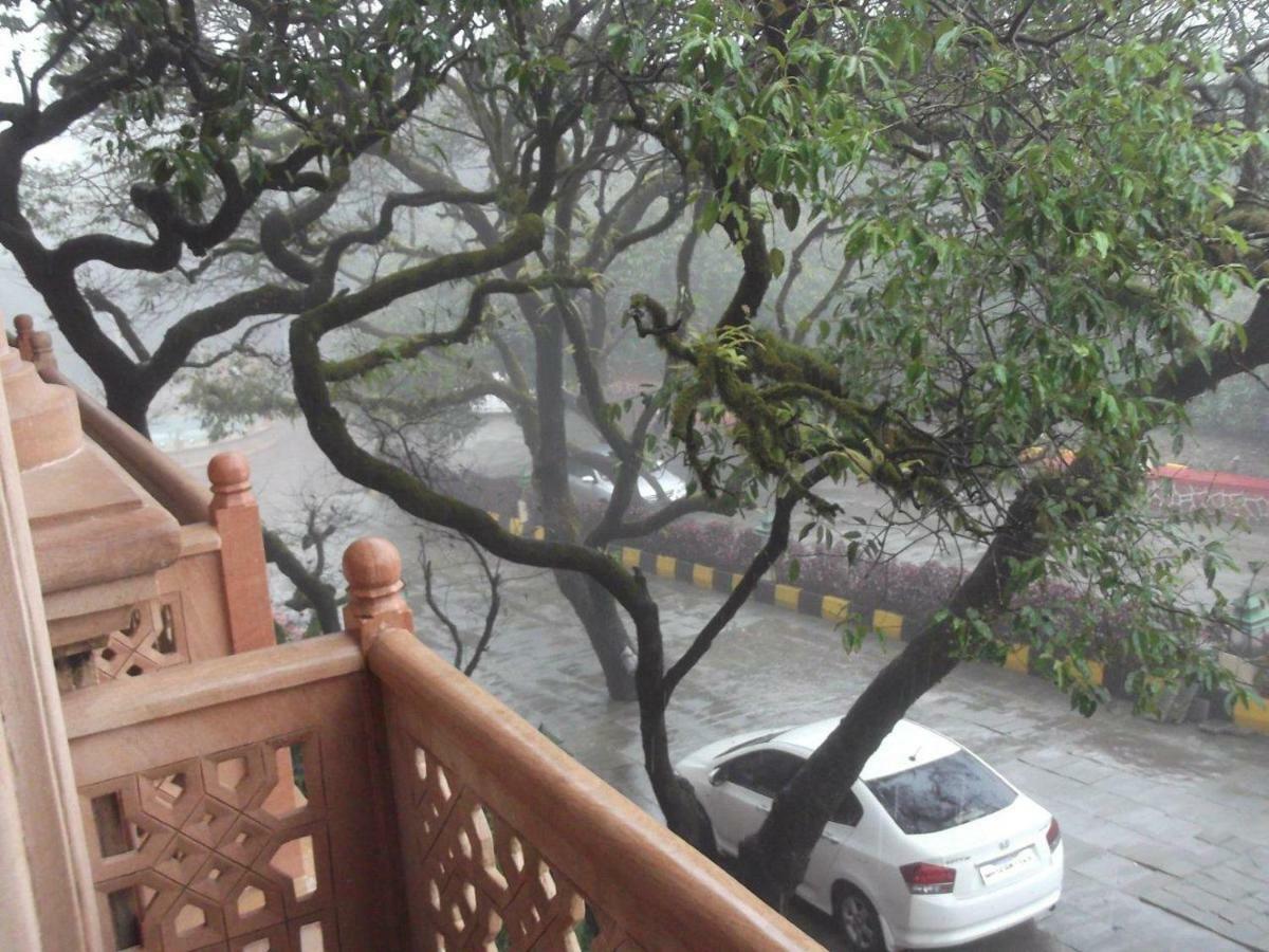 Evershine Resort & Spa Mahabaleshwar Luaran gambar